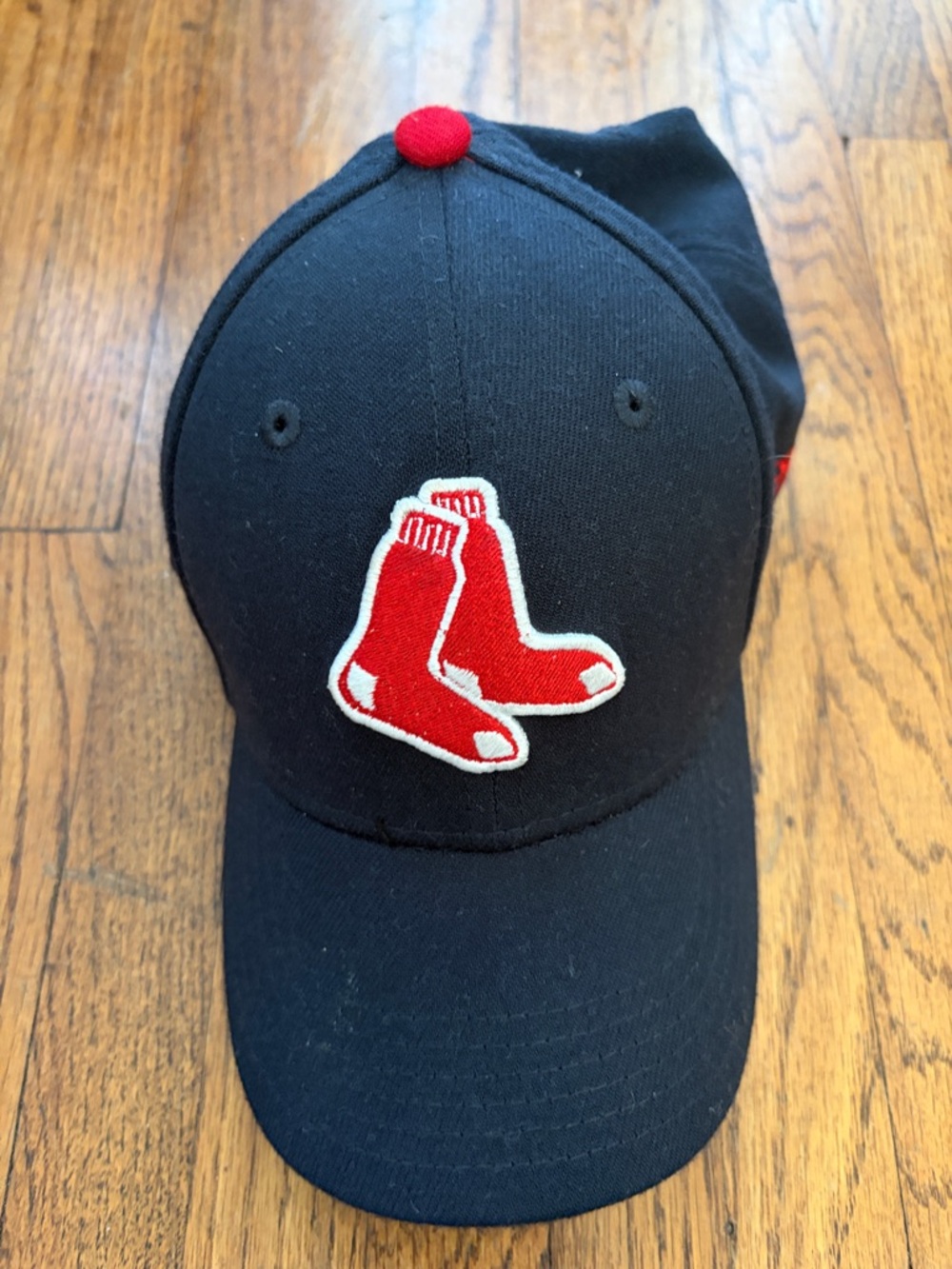 New Era Black Youth Baseball Cap (Black Interior Panels) - Red Socks
